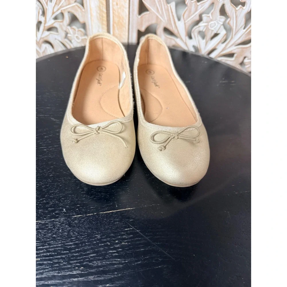 Cat & Jack Girls Champagne Gold Metallic Ballet Flats Bow Detail Size 3